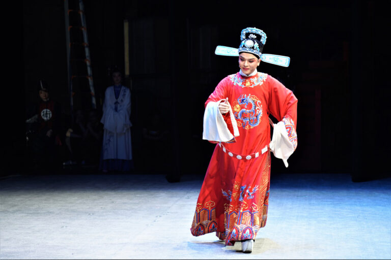 Opera On and Off Stage - Opera On and Off Stage 1